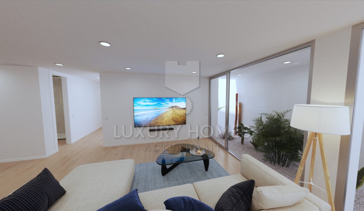 Sotano gold model cam 2